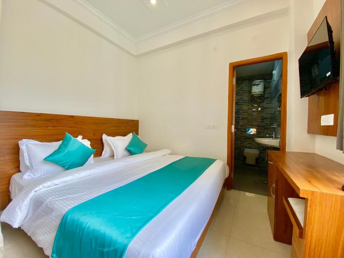 Hotel Namami Tapovan Rishīkesh Exteriör bild