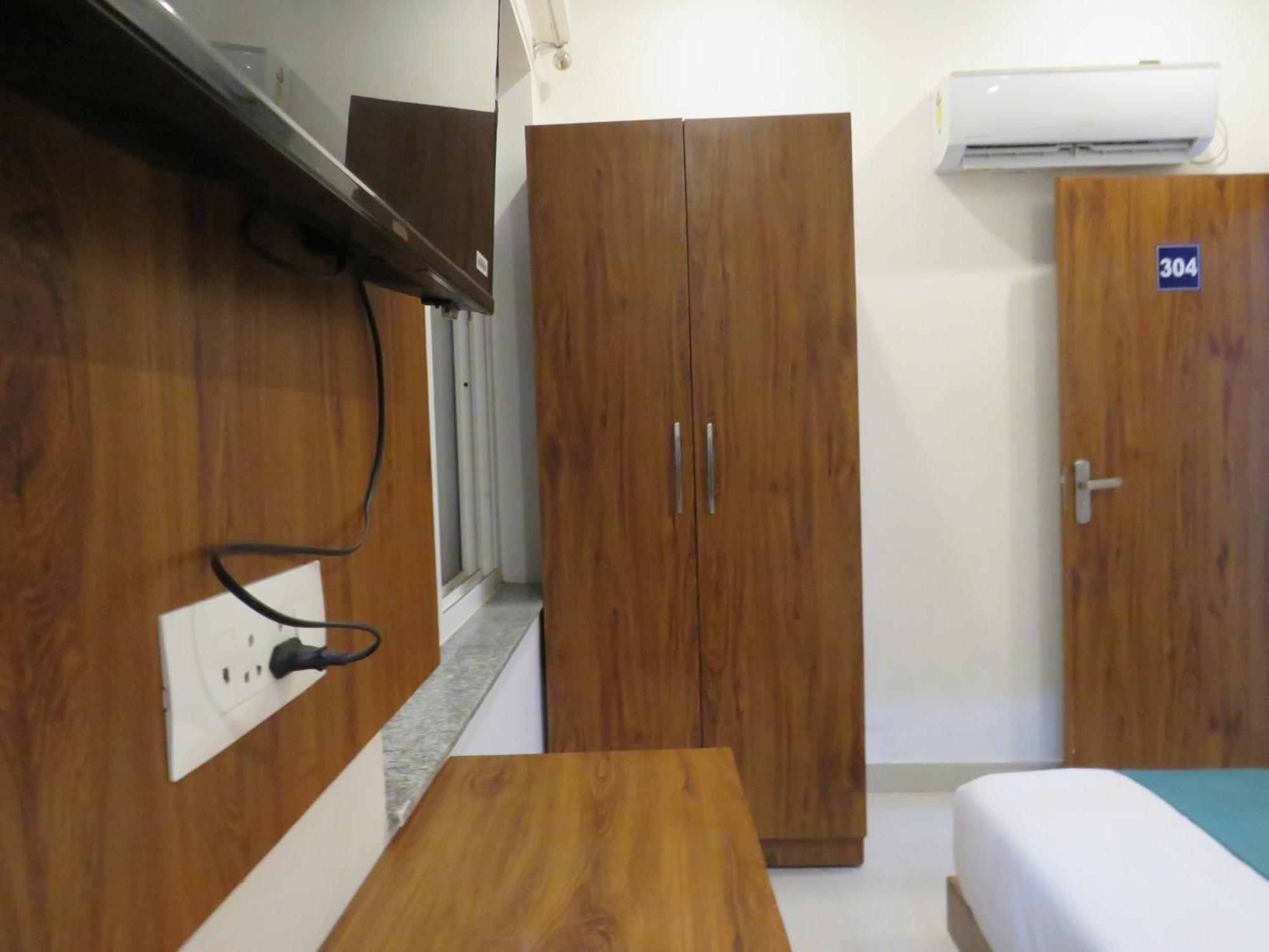 Hotel Namami Tapovan Rishīkesh Exteriör bild