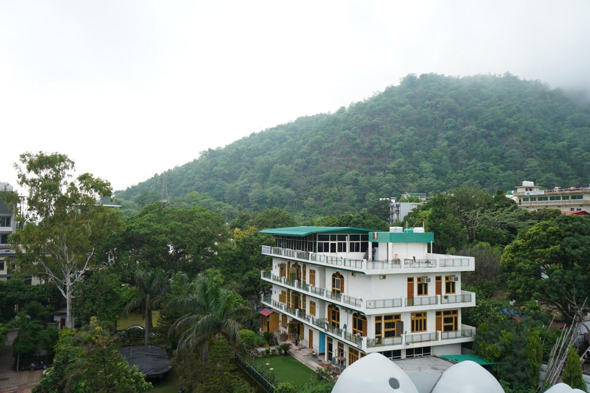 Hotel Namami Tapovan Rishīkesh Exteriör bild